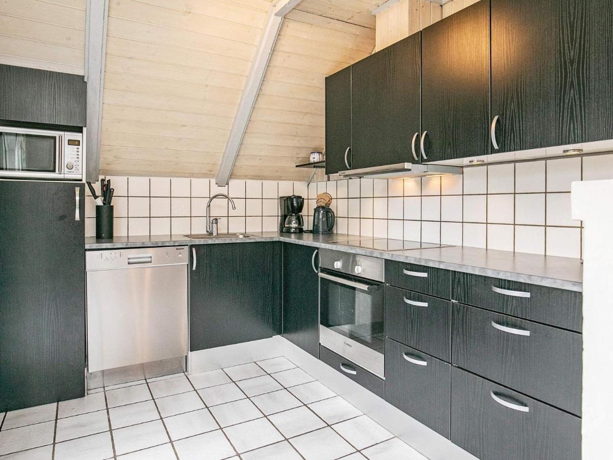 Holiday Home Blavand Cccv Bagian luar foto